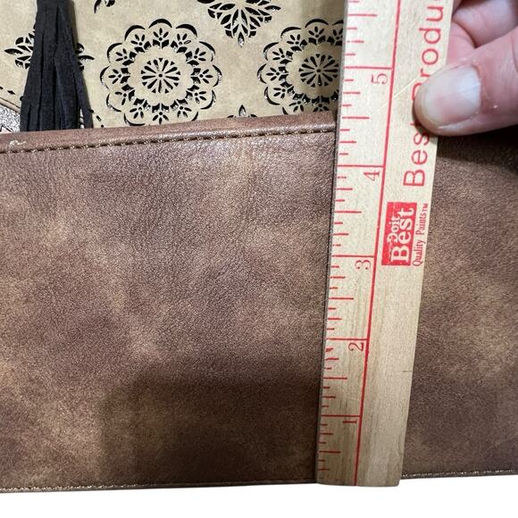 Catchfly Mandala Filigree Concealed Carry Handbag Shoulder Tote Boho Tassel Tan - Picture 16 of 16